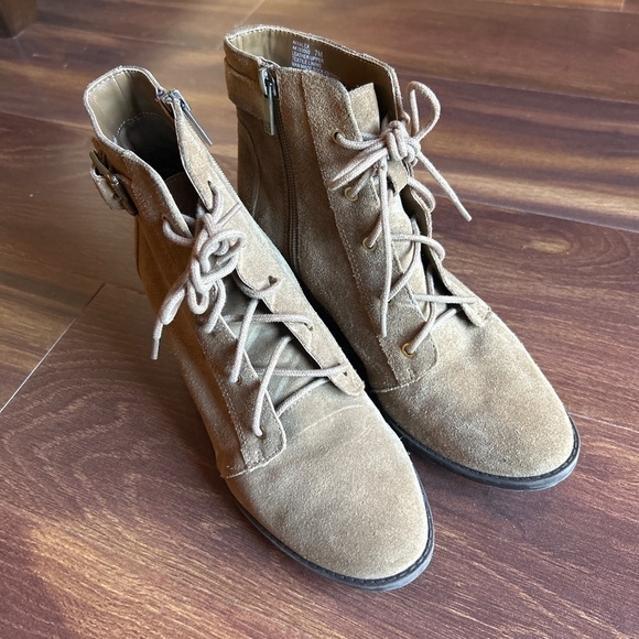 🌿SALE🌿ANNE KLEIN Flex Boots size 7M - Picture 1 of 9